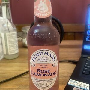 Fentamins Rose Lemmonade